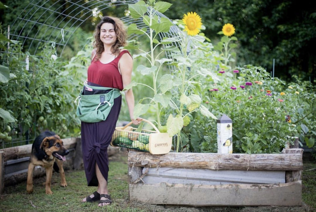 Fall Garden To Do's Roo apron